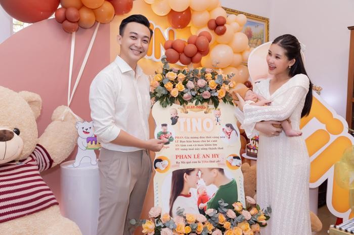 gia dinh le au ngan anh lam day thang cho nhoc ty he lo ten that va tinh cach dac biet con trai4