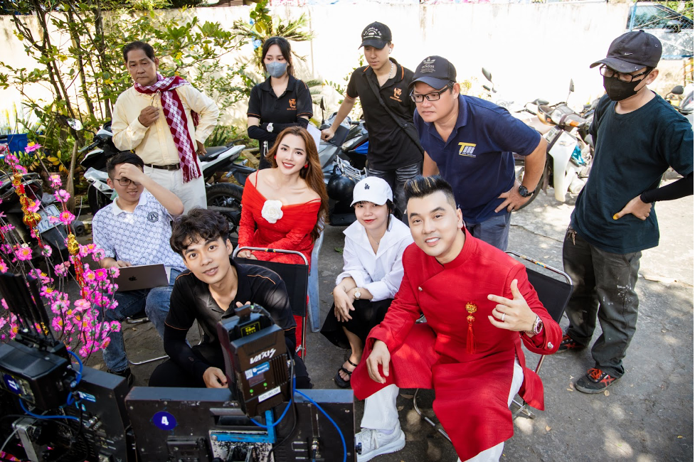 hau thoat vi nghia dem ung hoang phuc lien tiep mv moi3