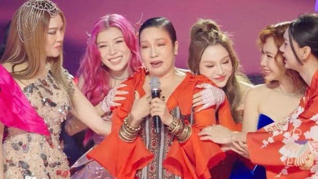 dan chi dai tro thanh tieu diem tranh cai khi tham gia chi dep dap gio re song5 dan chi dai tro thanh tieu diem tranh cai khi tham gia chi dep dap gio re song5