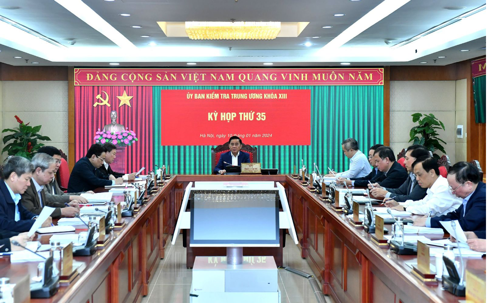 ky hop thu 35 cua uy ban kiem tra trung uong nhieu dong chi bi khai tru khoi dang ky hop thu 35 cua uy ban kiem tra trung uong nhieu dong chi bi khai tru khoi dang
