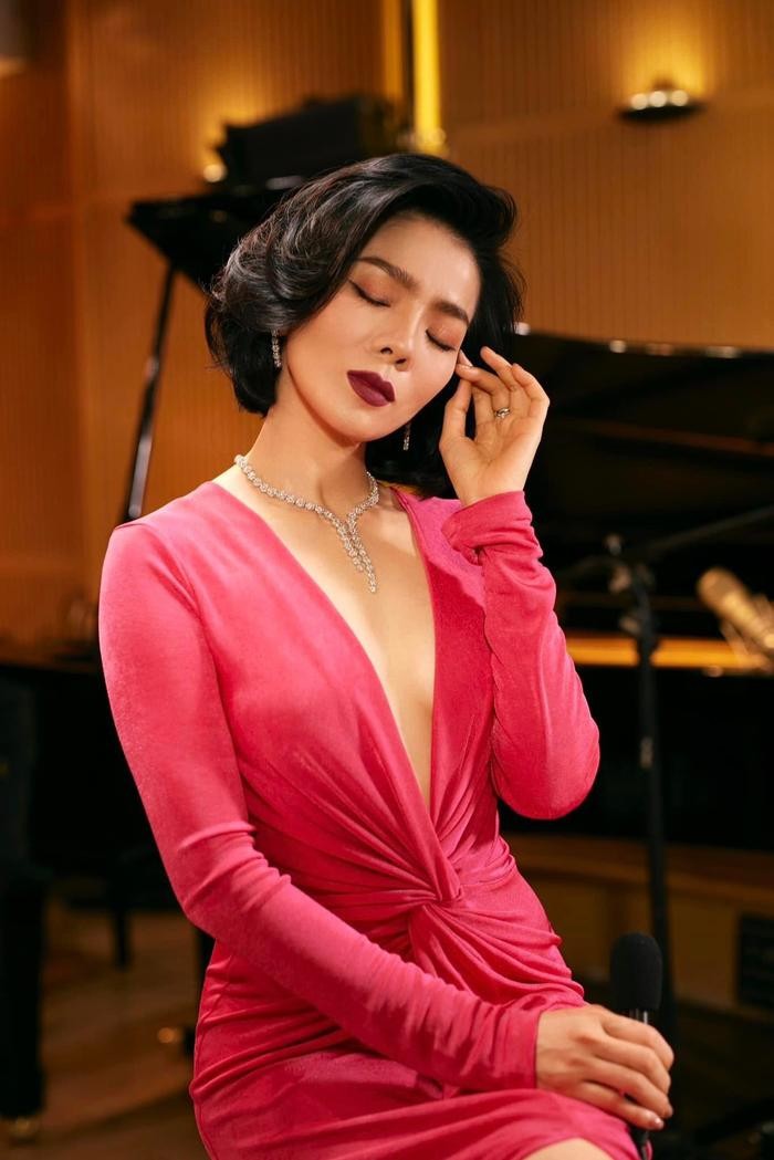 le quyen va vo so thi phi san sang mang anti fan than kinh lo anh nhay cam kem duyen3