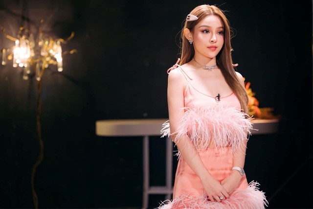 bung no tranh cai sau cong dien 5 show chi dep dap gio re song huyen baby bat ngo dung chan3