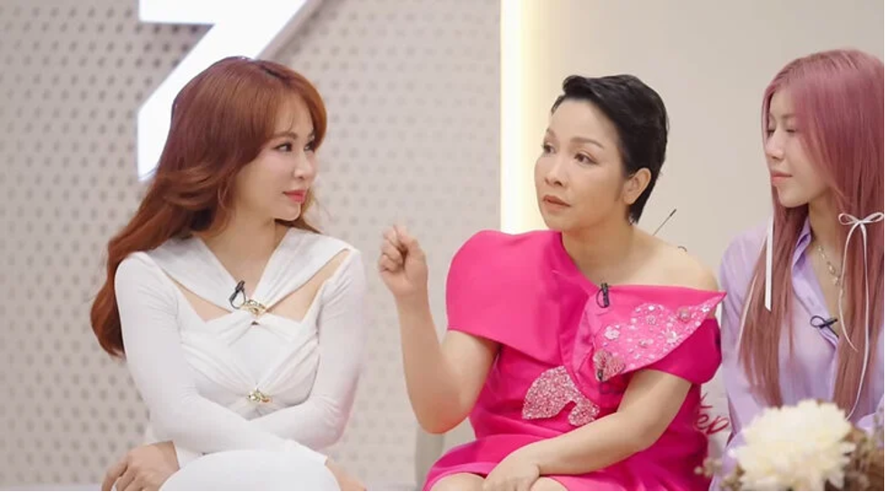 ninh duong lan ngoc noi gi truoc nghi van roi showbiz de sang nuoc ngoai sinh con 23