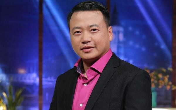 hoc van shark binh dat nhieu giai thuong lon khi con la sinh vien tot nghiep thac si o nhat ban2 hoc van shark binh dat nhieu giai thuong lon khi con la sinh vien tot nghiep thac si o nhat ban2