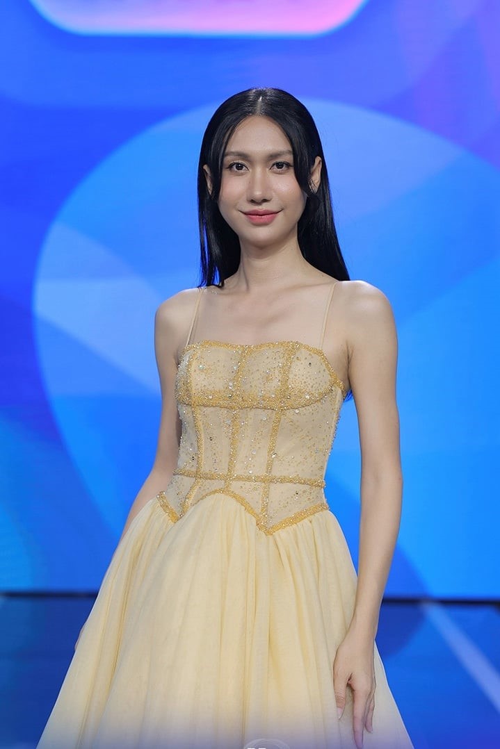 lynk lee hiem hoi cho nguoi yeu len song sao viet lap tuc de lai binh luan