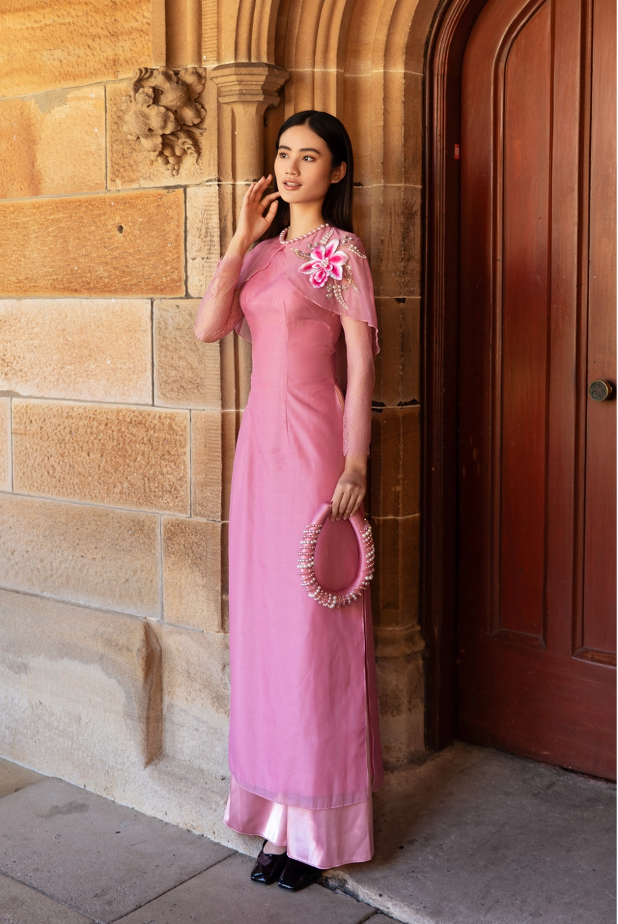 hoa hau y nhi rang rotrong ta ao dai tai uc3 hoa hau y nhi rang rotrong ta ao dai tai uc3