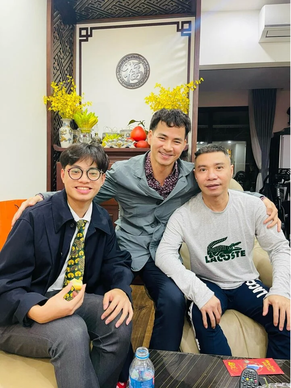 xuan bac ghe tham cong ly luc nua dem3 xuan bac ghe tham cong ly luc nua dem3