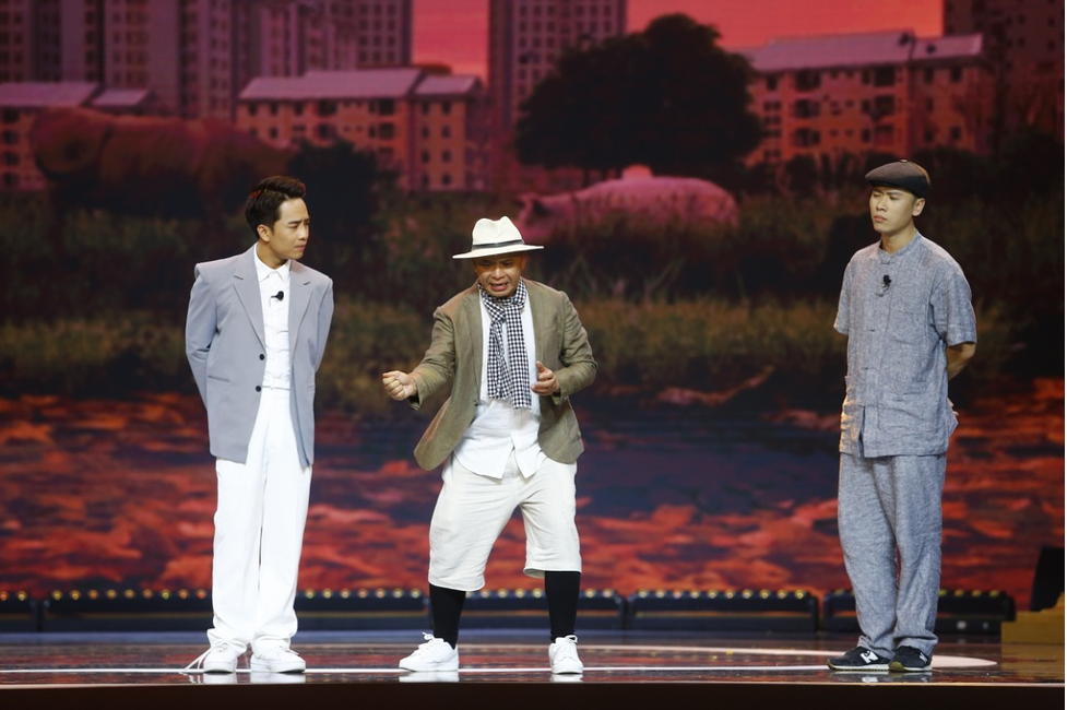 vtv tung hinh anh chinh thuc tren thien dinh cua tao quan 2024