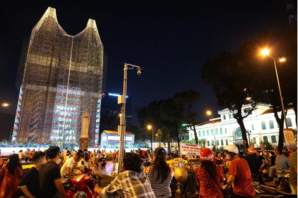 csgt tp hcm kiem tra nong do con xuyen dem giao thua dam bao ttatgt pccc4 csgt tp hcm kiem tra nong do con xuyen dem giao thua dam bao ttatgt pccc4