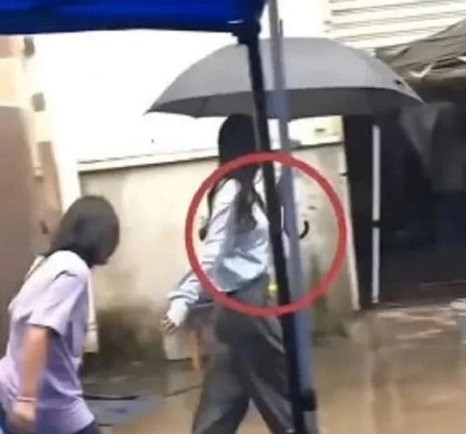 kho tin cach duong mich doi xu voi nhan vien dan tinh ran ran muon ung tuyen1 kho tin cach duong mich doi xu voi nhan vien dan tinh ran ran muon ung tuyen1