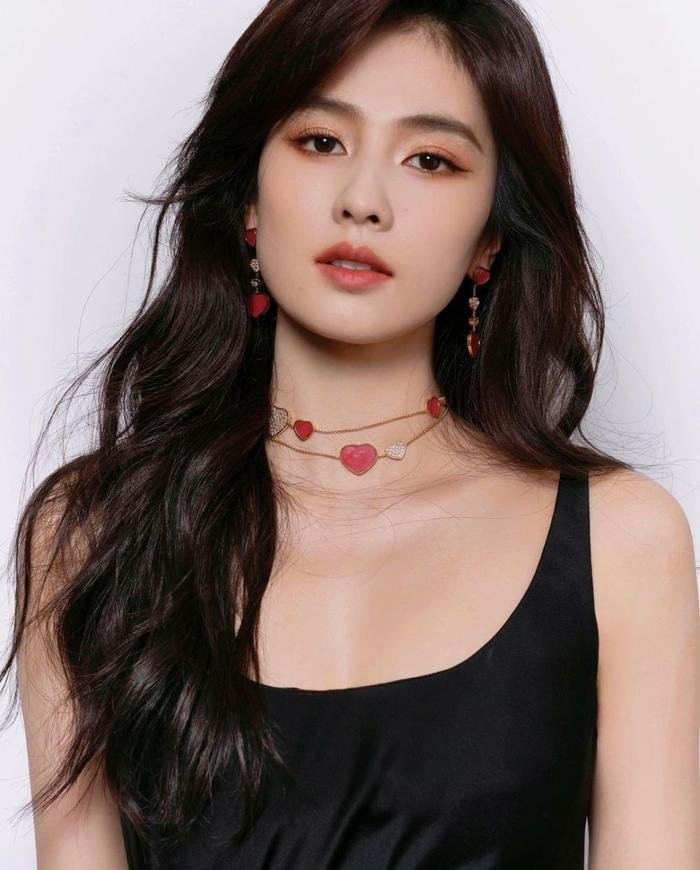 tin tuc sao hoa ngu moi nhat ngay 29 2 2024 trieu le dinh lam giam che trong phim moi cua dam tung van tin tuc sao hoa ngu moi nhat ngay 29 2 2024 trieu le dinh lam giam che trong phim moi cua dam tung van