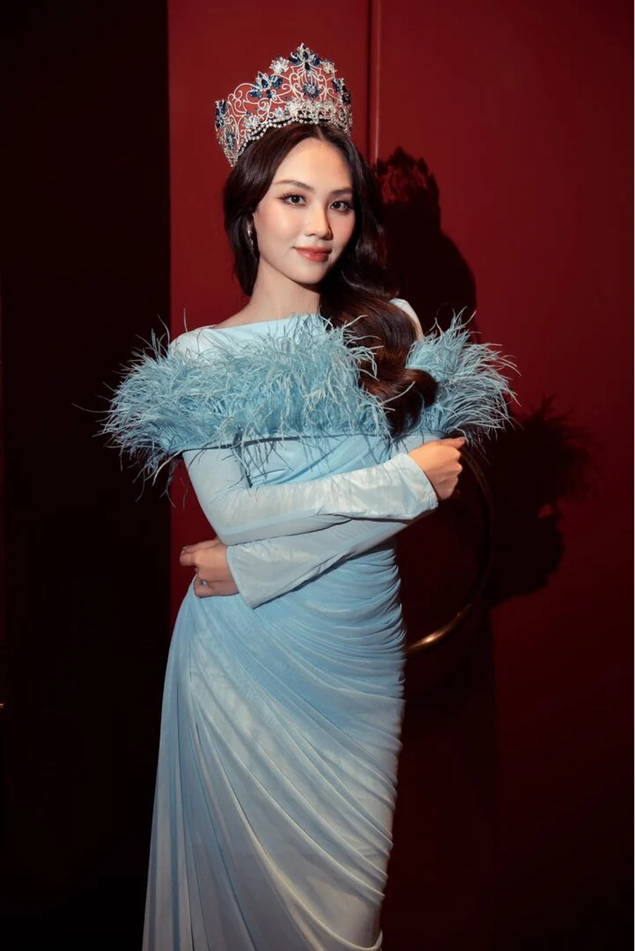 loat nguoi dep nang ki so huu hoc van thanh tich khung tranh tai voi mai phuong tai miss world 20239 loat nguoi dep nang ki so huu hoc van thanh tich khung tranh tai voi mai phuong tai miss world 20239