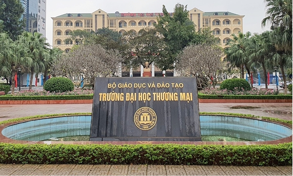 loat truong dai hoc hot ve kinh te ngon ngu cong bo phuong an tuyen sinh nam hoc 20241 loat truong dai hoc hot ve kinh te ngon ngu cong bo phuong an tuyen sinh nam hoc 20241