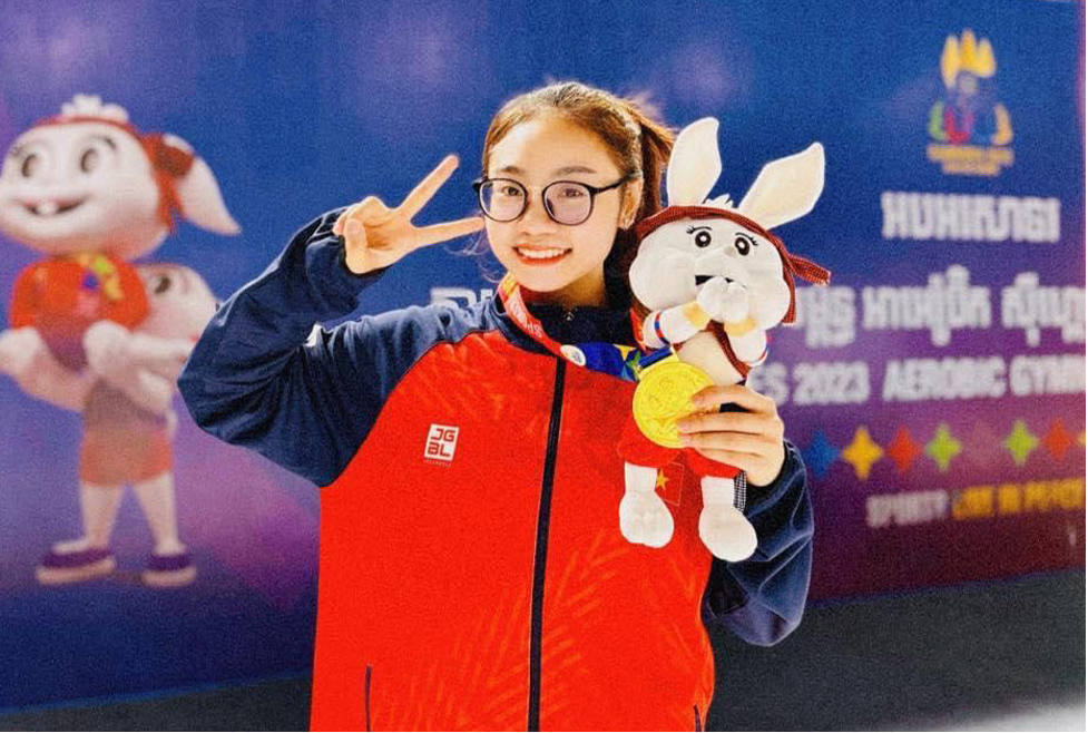 van dong vien aerobic viet nam bi cam thi dau 2 nam do duong tinh voi doping van dong vien aerobic viet nam bi cam thi dau 2 nam do duong tinh voi doping