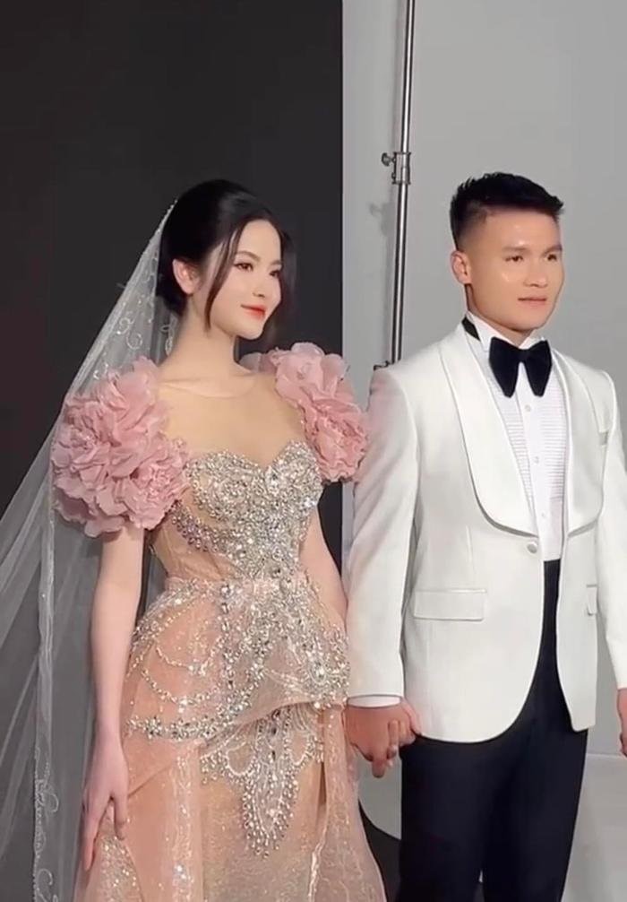 chu thanh huyen than tho tren mang xa hoi tiet lo ly do co gang gap nhieu lan binh thuong2 chu thanh huyen than tho tren mang xa hoi tiet lo ly do co gang gap nhieu lan binh thuong2