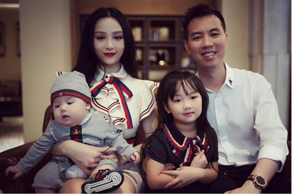 phu ba huyen baby ky niem 11 nam ngay cuoi cung ong xa dai gia2