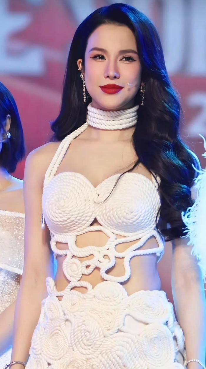 nhan sac dep xuat than cua me hai con diep lam anh5 nhan sac dep xuat than cua me hai con diep lam anh5