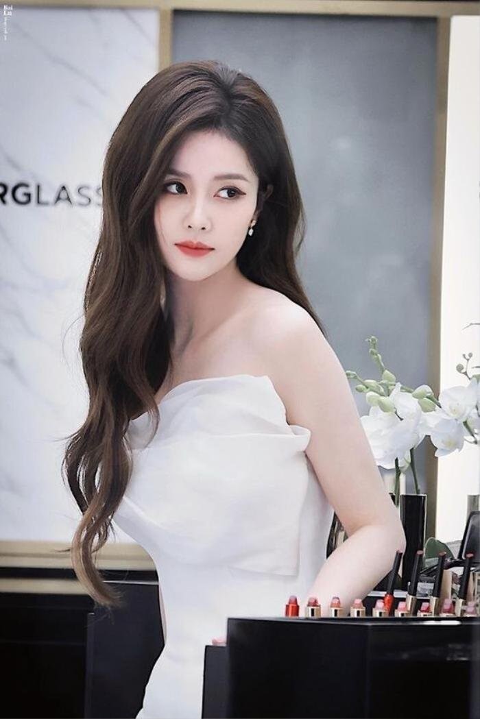 tin tuc sao hoa ngu moi nhat ngay 18 3 2024 bach loc va nguoi tinh nhan chi trich du doi sau khi cong khai hen ho3