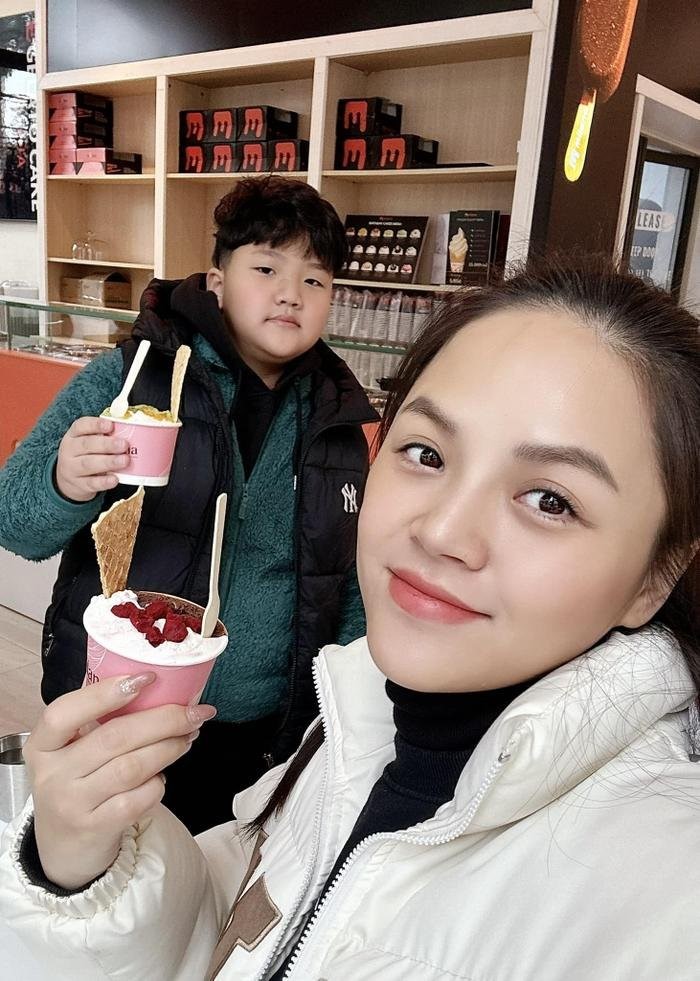 dien vien thu quynh hoi hop lo lang truoc them sinh no lan hai1