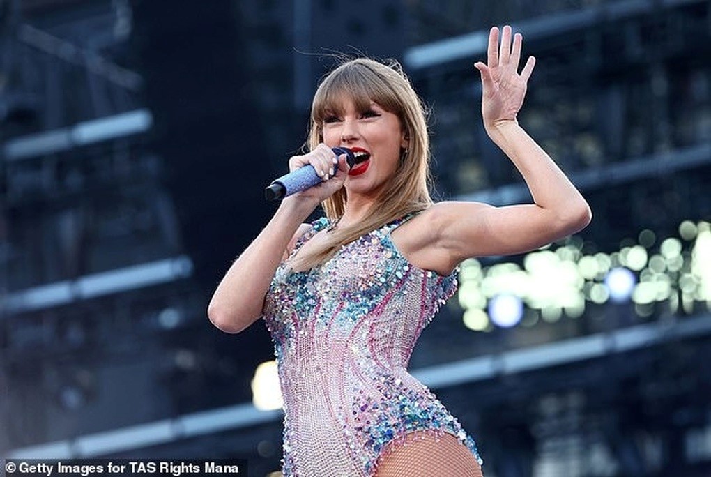 taylor swift hen ho lang man cung ban trai cuoi tuan taylor swift hen ho lang man cung ban trai cuoi tuan