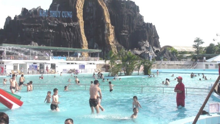 loat dia diem vui choi tai ha noi dip le 30 4 phu hop cho gia dinh