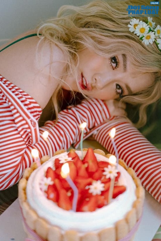 nu sinh dh hutech la streamer dinh dam so huu than hinh nong bong dot mat canh may rau dspl 5