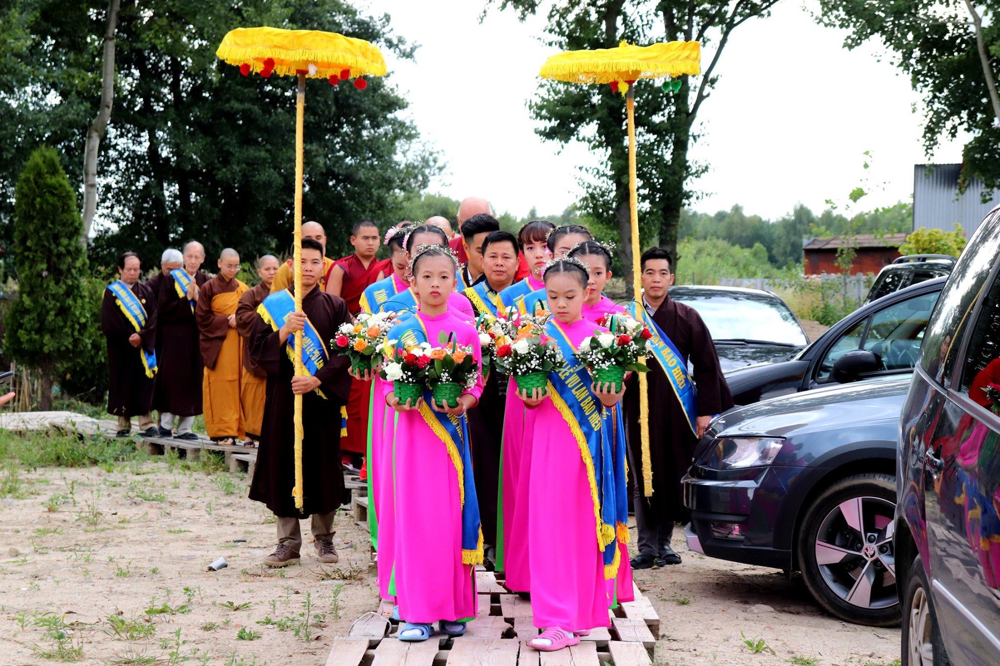 chua thien phuc ba lan 4