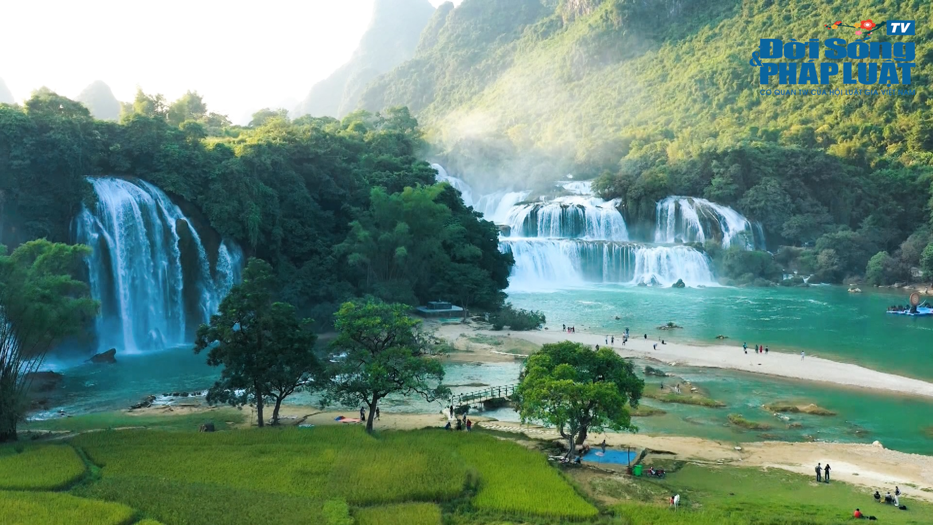 mong cai00080114still001