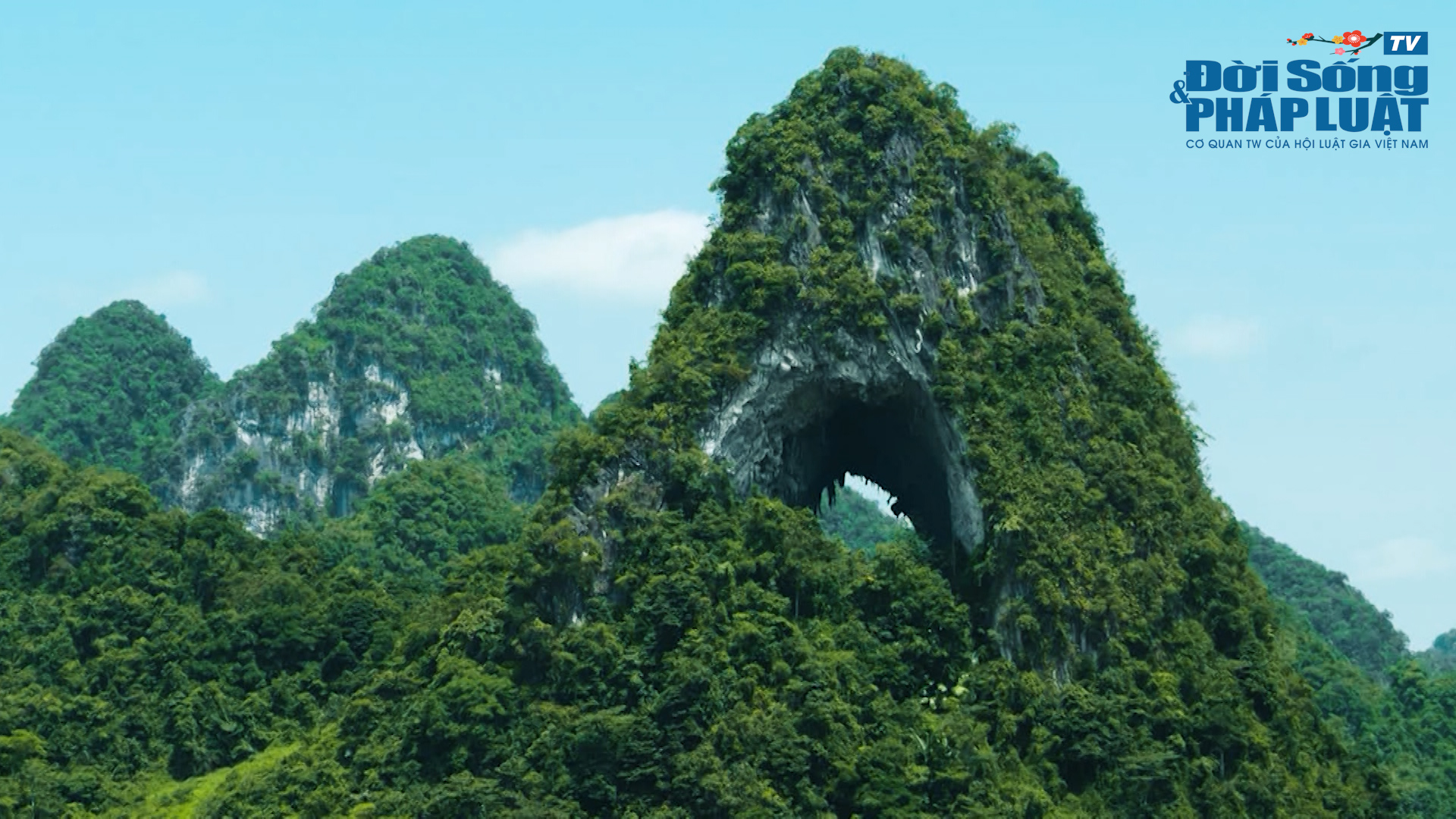 mong cai00103810still005