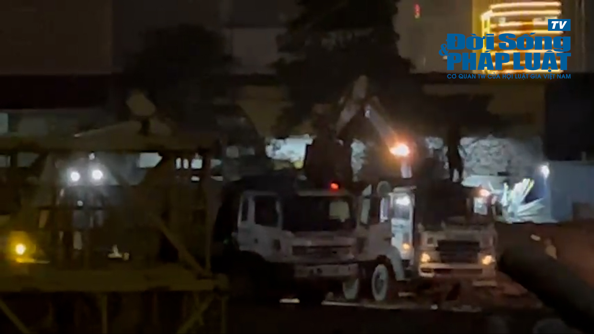 sequence 0100070710still048 sequence 0100070710still048