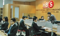 Cảnh báo đối tượng lừa đảo làm giả con dấu, làm giả website Công ty Chứng khoán Hoà Bình
