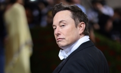 Tỷ phú Elon Musk ra tuyên bố