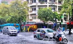 Tin tức dự báo thời tiết hôm nay 23/4: Bắc Bộ chiều tối và đêm có mưa rào