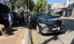 Tin tức tai nạn giao thông mới nhất ngày 2/3: Bị ô tô cuốn vào gầm khi đi bộ, người phụ nữ tử vong