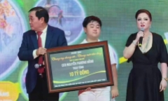Bà Nguyễn Phương Hằng ủng hộ 10 tỷ đồng cho đồng bào ảnh hưởng bão số 3