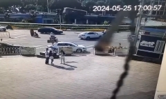 Thót tim cảnh xe buýt mất lái lao xuống sân ga khiến 9 người bị thương