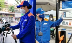 Lùi ngày điều chỉnh giá xăng dầu trong nước sang ngày 5/9