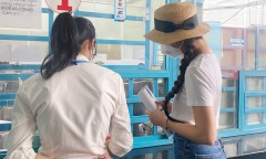 Ca sĩ Hiền Thục gây quỹ từ thiện giúp đỡ trẻ em khó khăn
