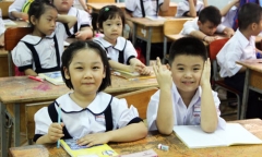 Vì sao TP.HCM chưa cho học sinh lớp 6 trở xuống đến trường từ 3/1
