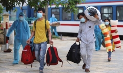 Thủ tướng yêu cầu các địa phương không gây khó khăn cho người dân về quê ăn Tết