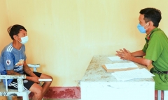Phạt tù đối tượng mang hung khí chém bảo vệ dân phố tại chốt kiểm soát dịch COVID-19