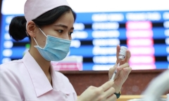 Lý giải việc số lượng mũi tiêm vaccine phòng COVID-19 ở TP.HCM giảm