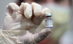 Một bang tại Mỹ vứt bỏ hàng trăm nghìn liều vaccine phòng COVID-19 vì không có ai tới tiêm