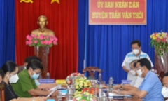 Chủ tịch UBND huyện Trần Văn Thời giải thích lý do tiêu hủy 15 con chó