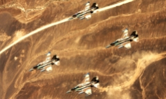 Tin tức quân sự mới nóng: Syria bắn hạ 8 tên lửa Israel