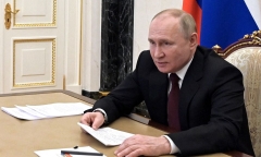 Tổng thống Putin tuyên bố mở chiến dịch quân sự đặc biệt ở Ukraine