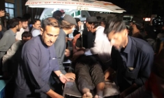 Nổ liên tiếp tại cơ quan chống khủng bố ở Pakistan, hàng chục người thương vong