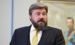Mỹ chuyển tiền tịch thu từ tài phiệt Nga cho Ukraine
