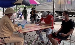 Nghi vấn tài xế xuất trình giấy xét nghiệm COVID-19 giả để qua chốt kiểm dịch