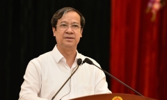 Bộ trưởng bộ GD&ĐT đề nghị Hà Nội tính toán cho học sinh ngoại thành trở lại trường